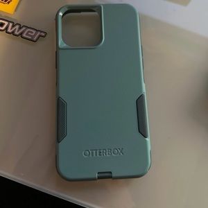 13 Pro Max otterbox